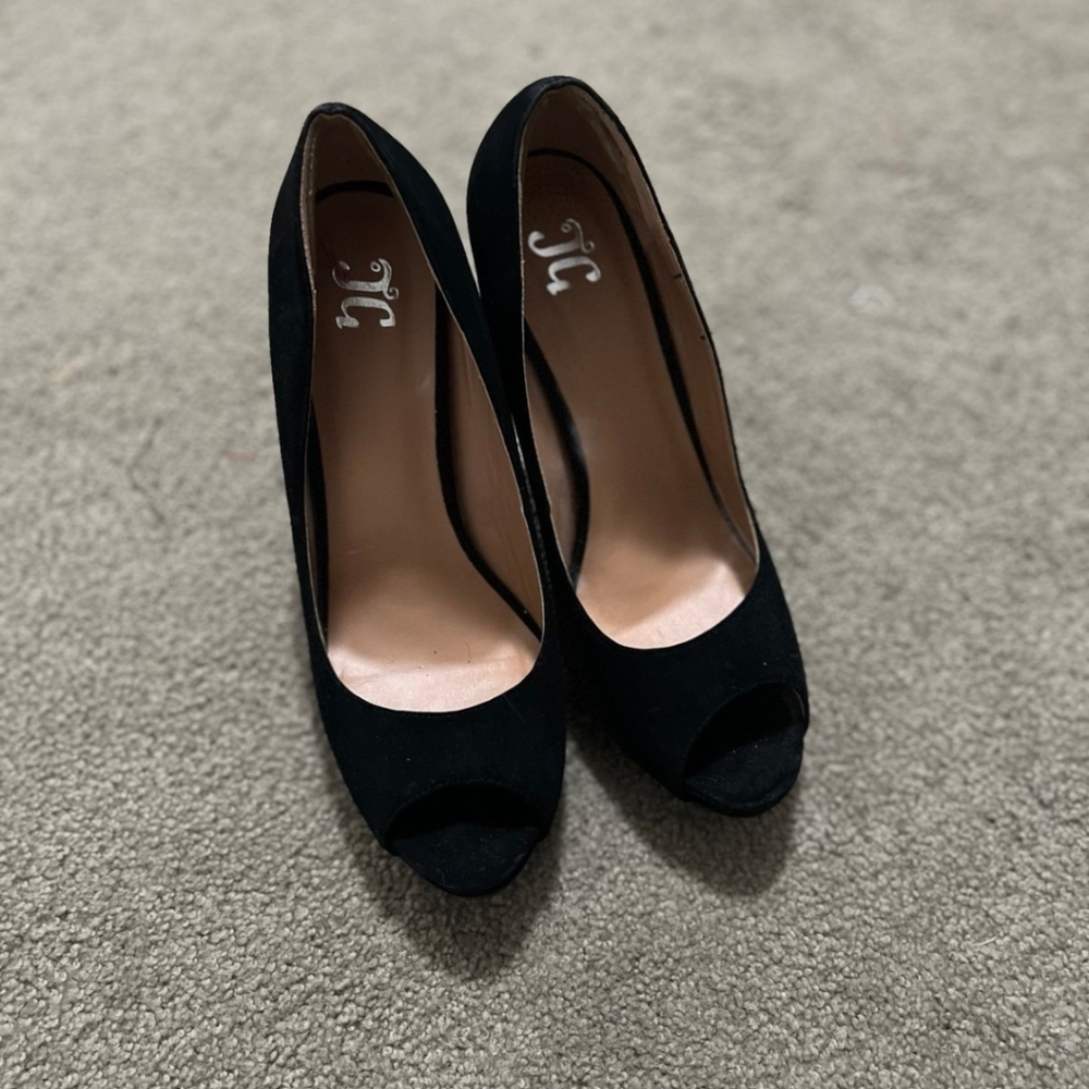 JC Peep-Toe Heels